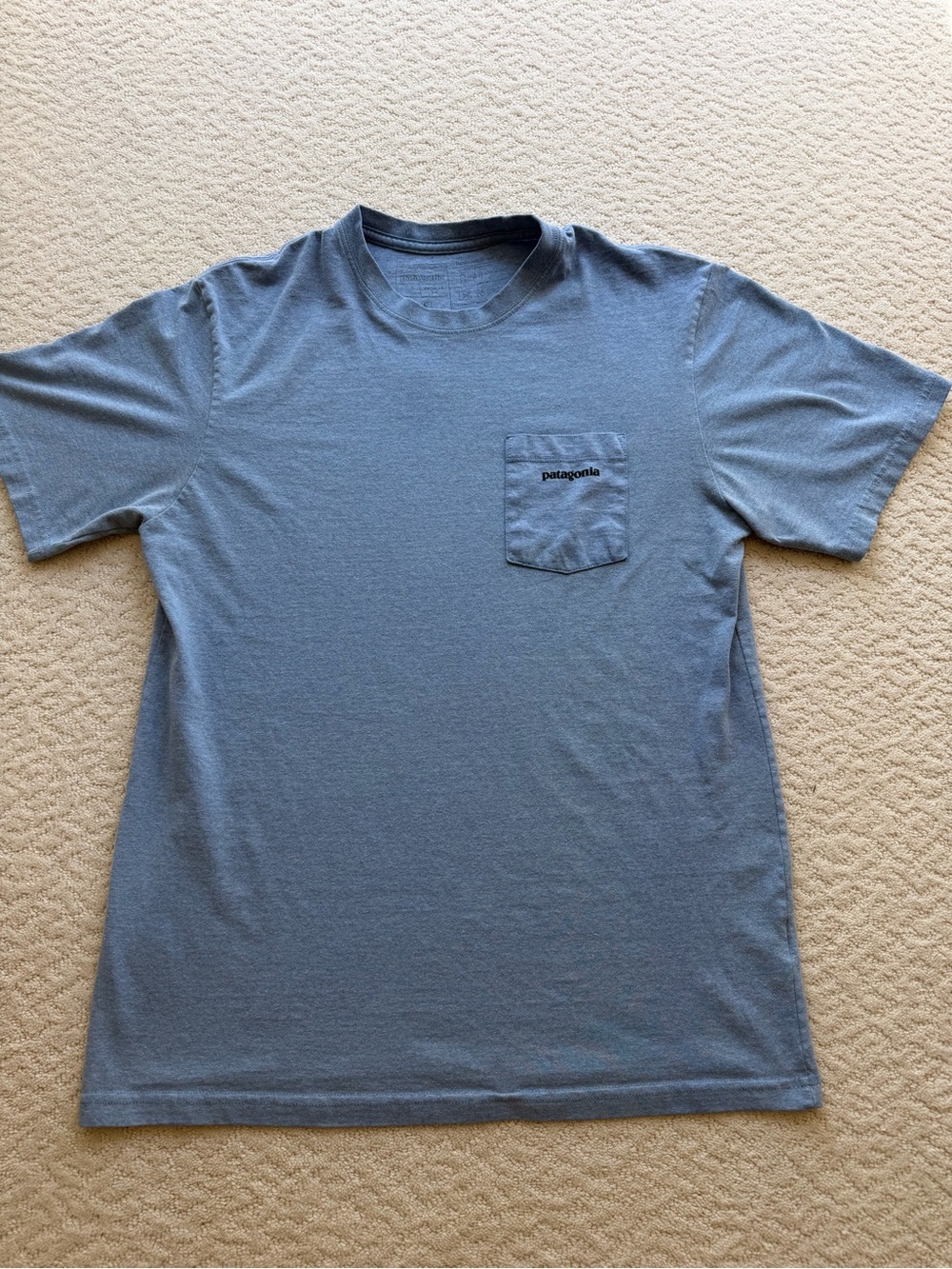 Patagonia Men’s Short-Sleeve Pocket Tee in Dusty Blue